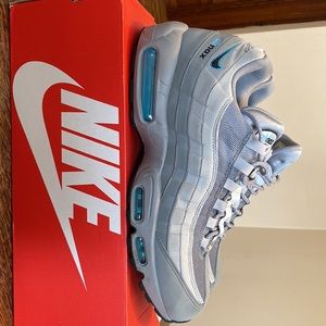 Mens size 12 Nike Air Max 95
